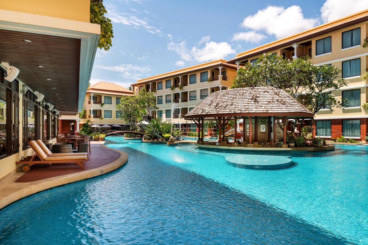 Patong Paragon Resort & Spa Sha Extra Plus Exterior foto The swimming pool at the hotel